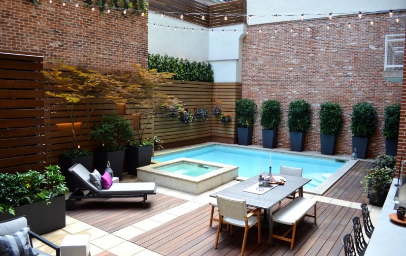 tribeca-pool-garden-jeffrey-erb-img~8a21f42003ecae59_14-2854-1-d16d6be